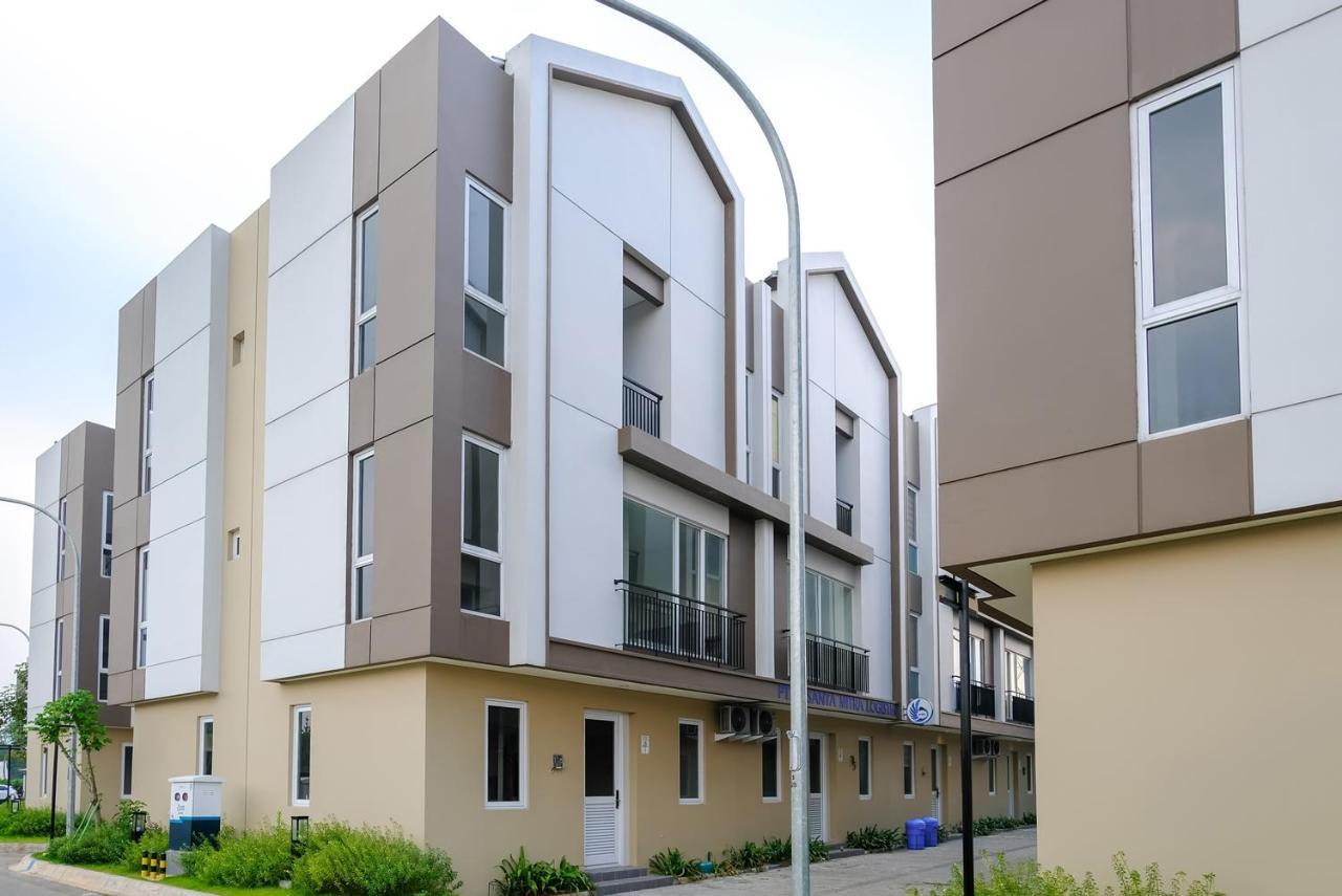 Twospaces Living At Zena Mozia Tegal  Exteriér fotografie